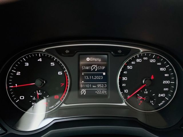 2015 Audi 小改款 A1 25 TFSI Sportback 認證車 超低里程僅跑八萬一  第6張相片