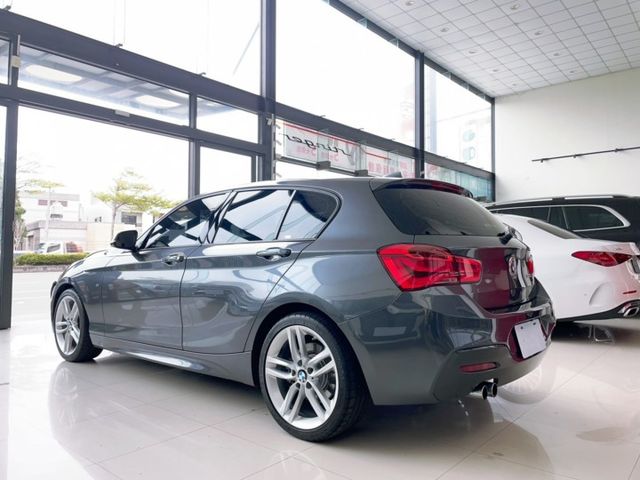 2015 / 16 年式 BMW 小改款 125i M Sport 原廠保養 超低里程僅跑五萬六  第15張相片