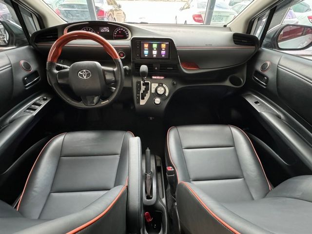2019 Toyota Sienta 7人座豪華＋ 原廠保養 IKEY 盲點 超低里程僅跑一萬九  第13張相片
