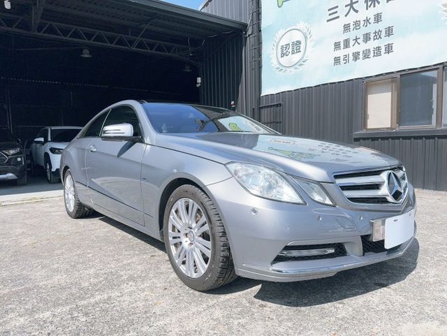 2011 M-Benz E-Class Coupe E250 CGI 認證車 原廠保養 里程僅跑九萬四  第1張相片