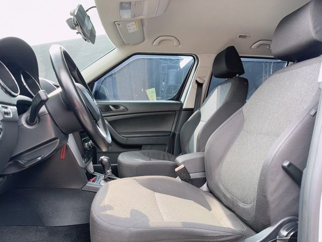 2016 Skoda Yeti 1.2 TSI  里程僅跑九萬二  第8張相片