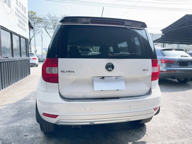 2016 Skoda Yeti 1.2 TSI  里程僅跑九萬二  第15張相片