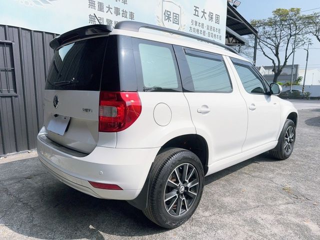 2016 Skoda Yeti 1.2 TSI  里程僅跑九萬二  第16張相片