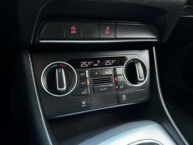2015 Audi Q3 30 TFSI 超低里程僅跑六萬八 HID頭燈  第8張相片