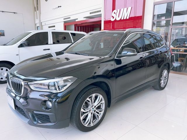 2019 BMW X1 sDrive20i領航版 總代理 原廠保養 里程僅跑八萬四 全景天窗 5AS CarPlay  第3張相片