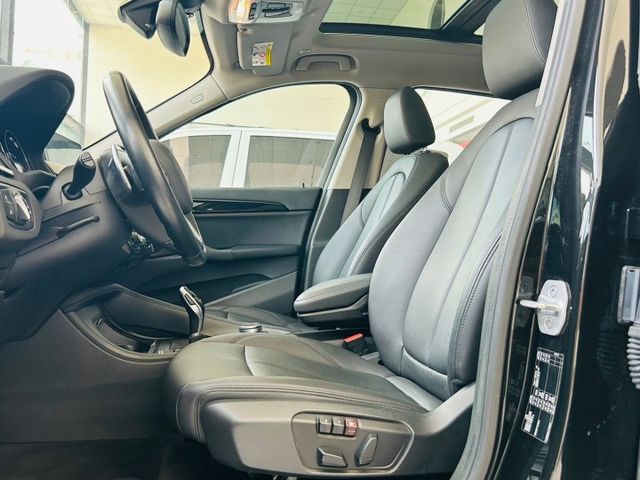 2019 BMW X1 sDrive20i領航版 總代理 原廠保養 里程僅跑八萬四 全景天窗 5AS CarPlay  第5張相片