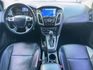 2014 Ford Focus 5D 1.6汽油時尚型 藍牙通訊 定速 循跡防滑  第14張縮圖