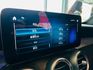 2020 M-Benz 美規 小改款 GLC300 超低里程僅跑三萬八 全景天窗 10.25 吋觸控數位螢幕  第13張縮圖