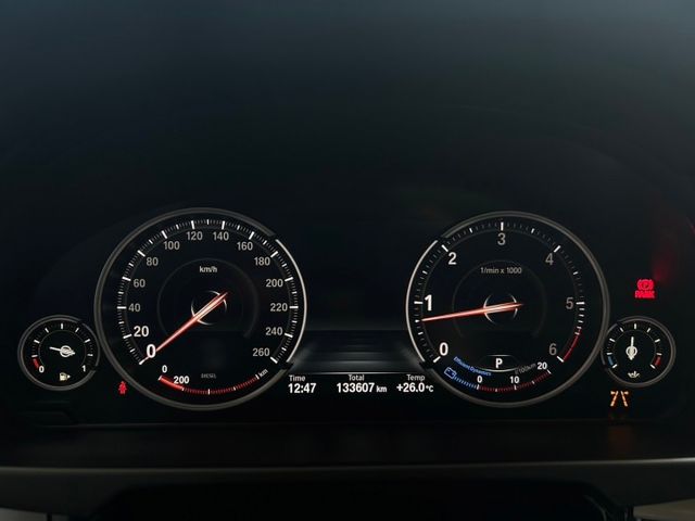 2017 BMW X6 xDrive30d 總代理 一手車 原廠保養 5AS 里程僅跑十三萬  第4張相片