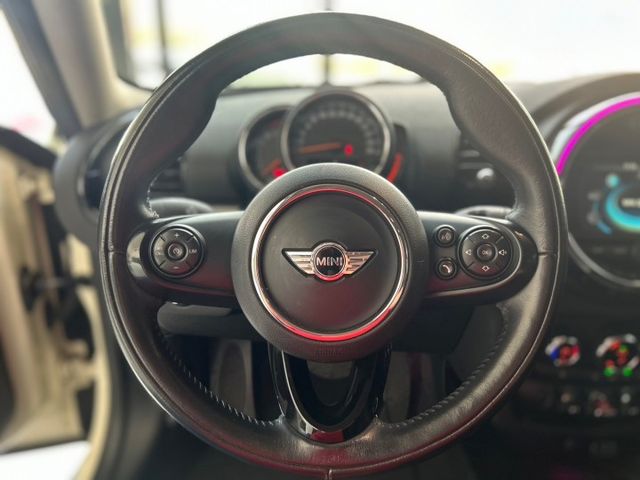 2017 Mini Clubman Cooper 總代理 里程僅跑八萬五 LED頭燈 雙前電動座椅  第9張相片