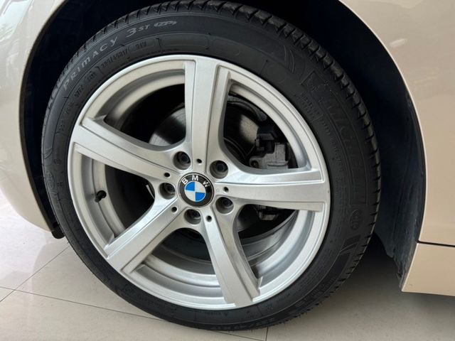 2011 BMW Z4 sDrive23i 總代理 超低里程僅跑七萬四 HID頭燈 硬頂敞篷  第14張相片