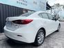 2017/18年式 Mazda 3 4D 2.0豪華進化版 超低里程僅跑七萬四 原廠保養 LED大燈 定速  第19張縮圖