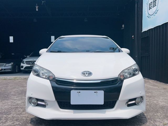 2015/16年式 Toyota Wish 2.0尊爵智慧行 里程十五萬四 循跡防滑系統  第2張相片
