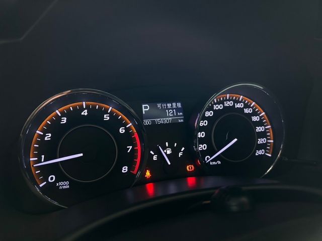 2015/16年式 Toyota Wish 2.0尊爵智慧行 里程十五萬四 循跡防滑系統  第3張相片