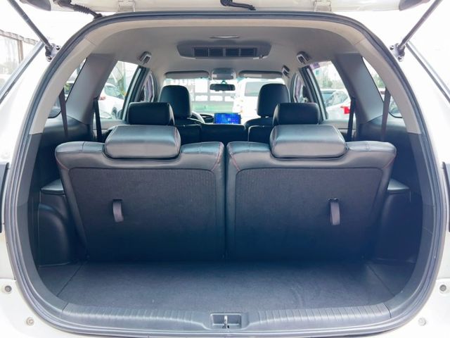 2015/16年式 Toyota Wish 2.0尊爵智慧行 里程十五萬四 循跡防滑系統  第17張相片
