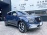 2022 Hyundai Venue GLB雙色版 原廠保養 超低里程僅跑兩萬九 IKEY 盲點 環景 CarPlay  第1張縮圖