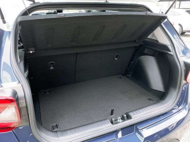 2022 Hyundai Venue GLB雙色版 原廠保養 超低里程僅跑兩萬九 IKEY 盲點 環景 CarPlay  第17張相片