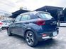 2022 Hyundai Venue GLB雙色版 原廠保養 超低里程僅跑兩萬九 IKEY 盲點 環景 CarPlay  第18張縮圖