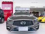 2019 年式 Infiniti Q30 1.6t風尚版 IKEY 全景天窗 ACC 電動尾門 超低里程僅跑三萬二  第2張縮圖
