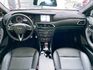2019 年式 Infiniti Q30 1.6t風尚版 IKEY 全景天窗 ACC 電動尾門 超低里程僅跑三萬二  第17張縮圖