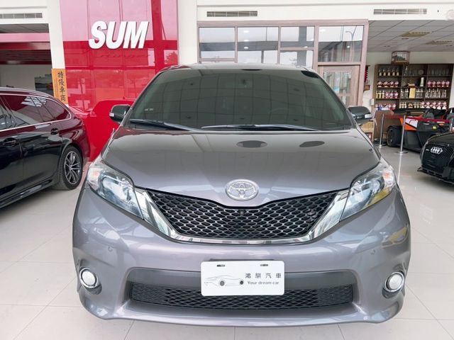 2014 Toyota Sienna SE 3.5  SE運動空力套件 360環景  第2張相片