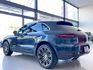 2015 Porsche Macan Turbo 一手車 總代理 原廠保養 選配79.6萬 超低里程僅跑八萬  第17張縮圖