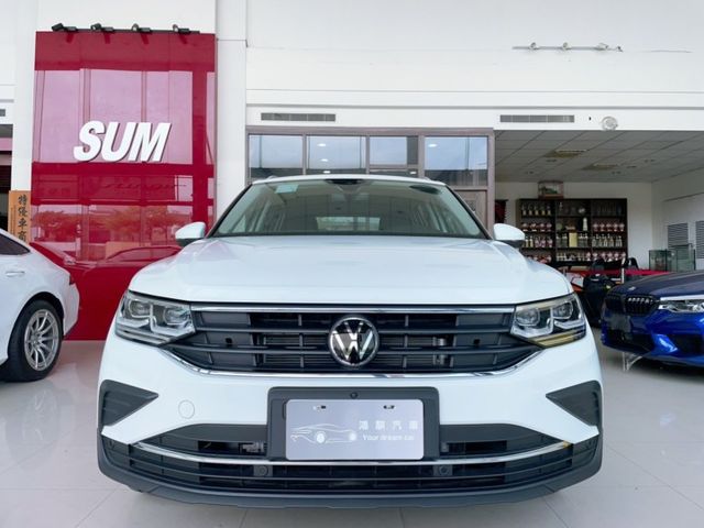 2023 VW Tiguan 280 TSI Elegance 一手車 原廠保固中 里程僅跑五百  第2張相片