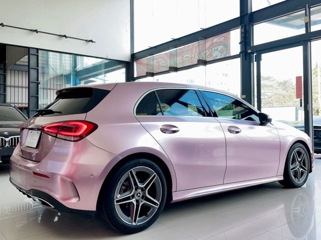 2021 M-Benz A180運動版 原廠保養 里程僅跑五萬六  23P  第19張相片