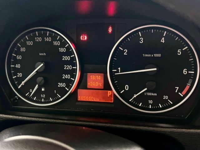 2011 / 12 年式 BMW  X1  sDrive20i  總代理 里程僅跑十四萬五  循跡防滑  第4張相片