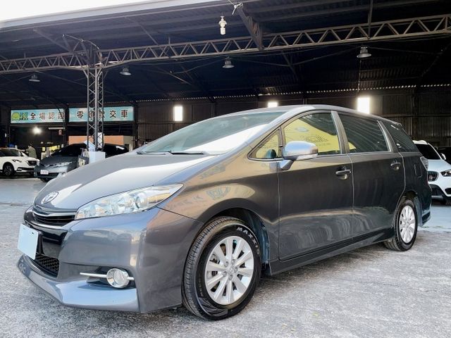 2015 Toyota Wish 2.0經典版 認證車 原鈑件 超低里程僅跑六萬二  第3張相片