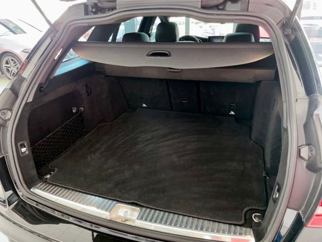 18 年式 M-Benz 加規 C300 AMG 4MATIC Estate 原廠保養 里程十六萬  第19張相片