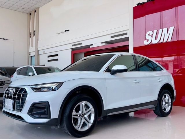 2022 Audi Q5 SB 45 TFSI quattro Advanced進化版 原廠保養 保固中 里程僅跑兩萬四  第2張相片