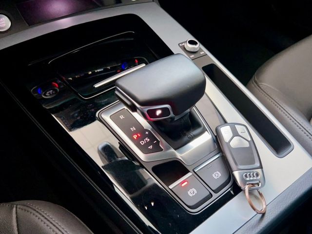 2022 Audi Q5 SB 45 TFSI quattro Advanced進化版 原廠保養 保固中 里程僅跑兩萬四  第14張相片