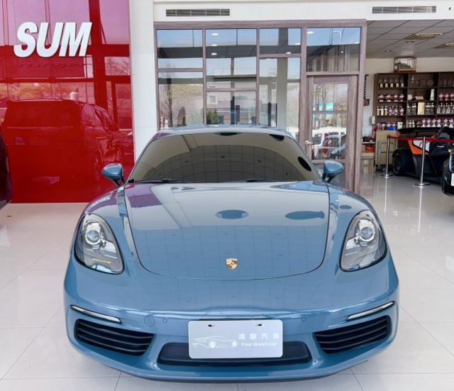 2017 Porsche Cayman 2.0 總代理 里程僅跑三萬六 選配26萬  第2張相片