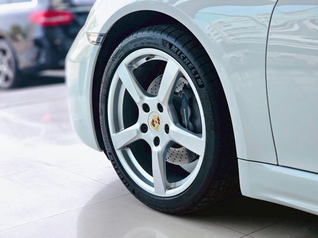 2020 Porsche 718 Cayman 2.0 總代理 里程僅跑三萬七 選配含升級62.08萬  第3張相片