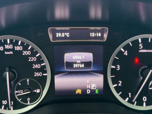 2016 Infiniti Q30 1.6t風尚版 一手車 里程僅跑三萬九 智慧定速巡航系統  第7張相片