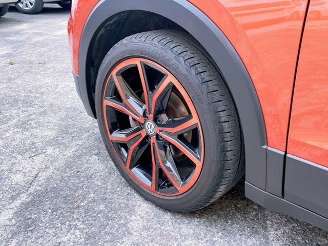2020 Volkswagen T-Cross 230 TSI Style Design 原廠保養 里程僅跑六萬七  第4張相片