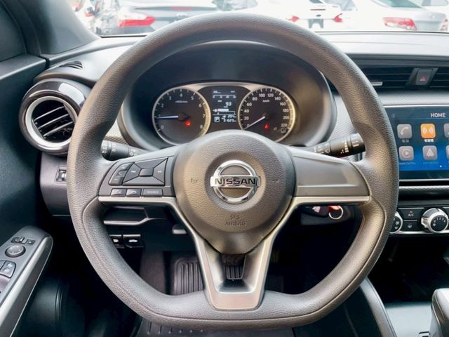 2019 Nissan Kicks 1.5時尚版 超低里程僅跑三萬一 選配 Kicks ID. 運動套件組  第7張相片
