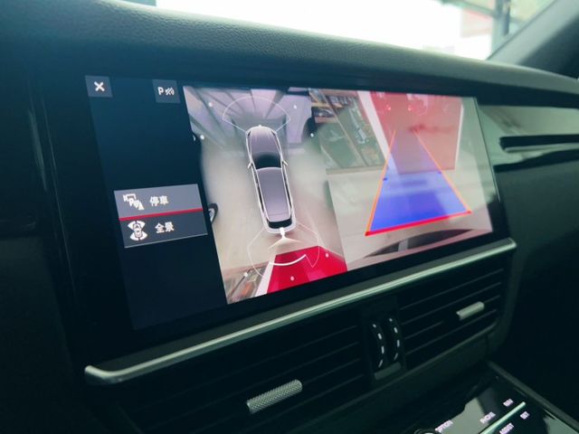 2019 Porsche Cayenne 總代理 超低里程僅跑三萬三 選配含改裝47.8萬  第6張相片