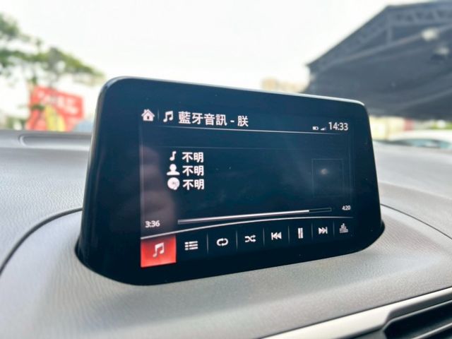 2018 Mazda 3 5D 2.0 尊榮進化版 里程僅跑八萬 循跡 盲點  第6張相片