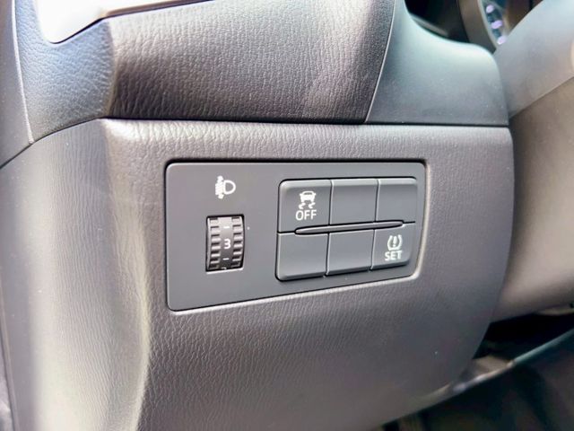 2018 Mazda 3 5D 2.0 尊榮進化版 里程僅跑八萬 循跡 盲點  第12張相片