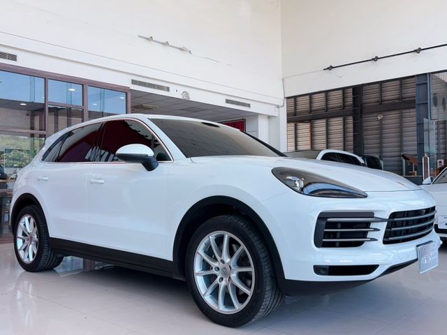 2020/21年式 Porsche Cayenne V6 總代理 原廠保養 里程僅跑二萬五  第1張相片