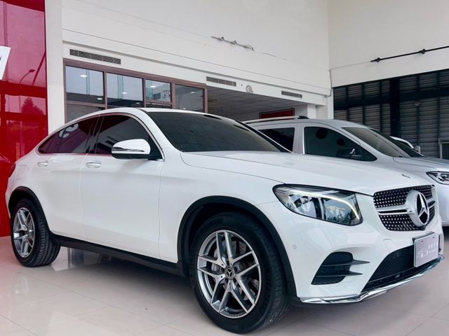 2017 M-Benz GLC Coupe GLC250 4MATIC運動版 總代理 里程僅跑六萬四  第1張相片