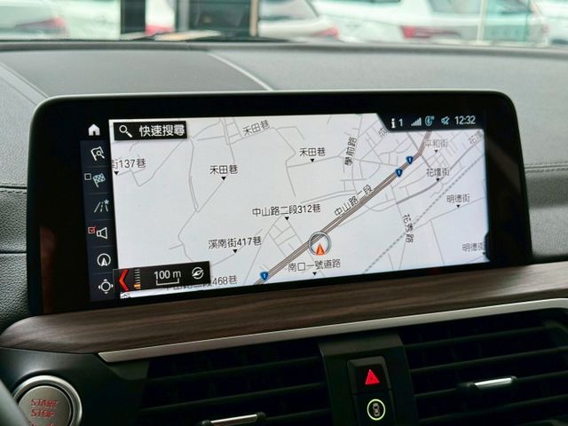 2018 BMW X3 xDrive30i豪華運動版 總代理 一手車 選配 15.8 萬 里程僅跑十萬  第13張相片