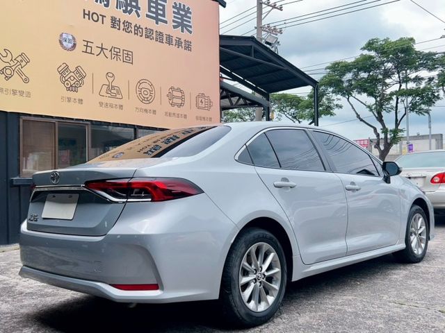 2021/22年式 Toyota Corolla Altis 1.8豪華 一手車 原廠保養 里程僅跑一萬七  第17張相片