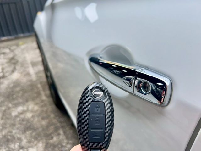 2020 Nissan Kicks 1.5 智行旗艦版 原廠保養 里程僅跑五萬六  第17張相片