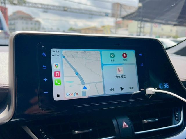 2023 Toyota C-HR 豪華 一手車 原廠保養 原廠保固中  第5張相片