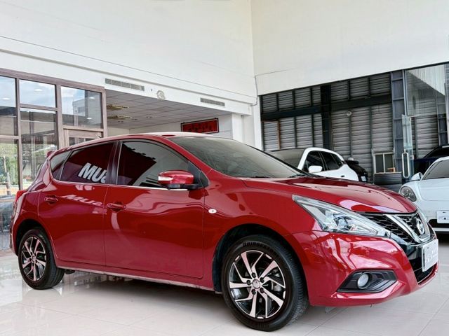 2020 Nissan Tiida 5D 智能360版 里程僅跑七萬八  第1張相片