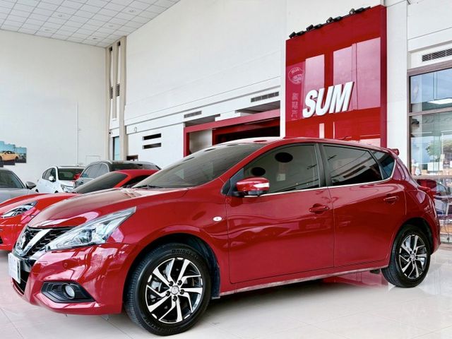 2020 Nissan Tiida 5D 智能360版 里程僅跑七萬八  第3張相片