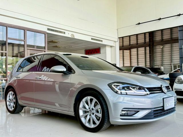 2017 VW 7.5 代 Golf 280 TSI Highline 一手車 原廠保養 超低里程僅跑三萬四  第1張相片